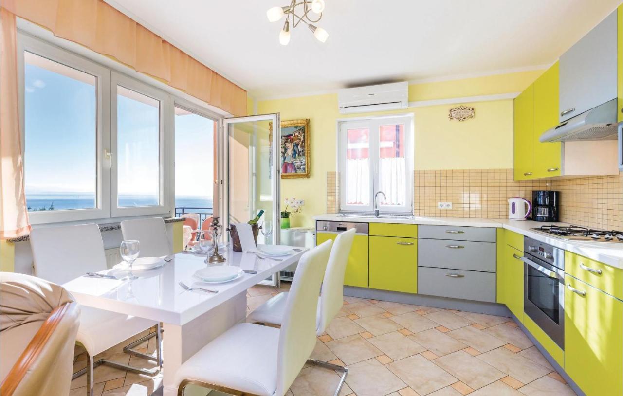 Stunning Apartment In Volosko With House Sea View Dış mekan fotoğraf