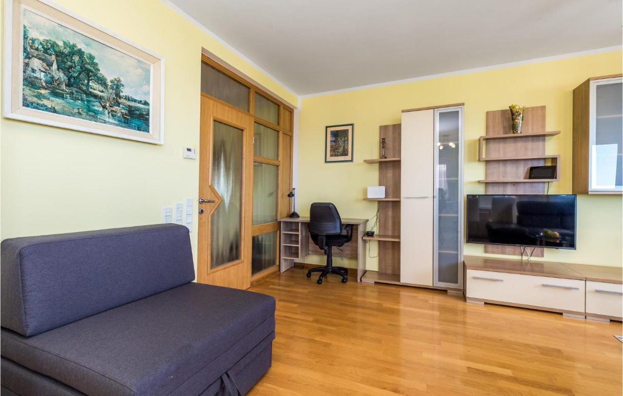 Stunning Apartment In Volosko With House Sea View Dış mekan fotoğraf