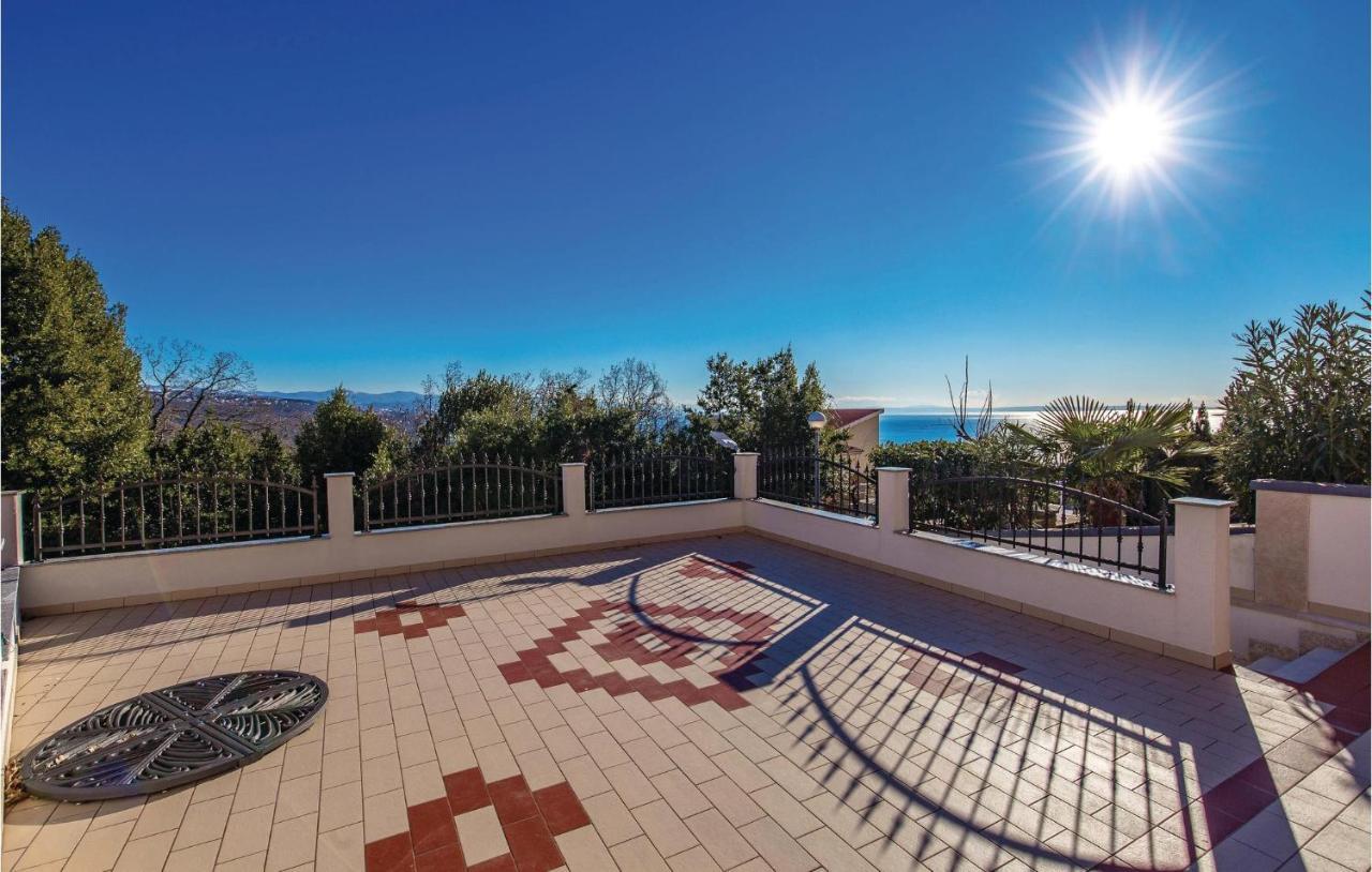 Stunning Apartment In Volosko With House Sea View Dış mekan fotoğraf