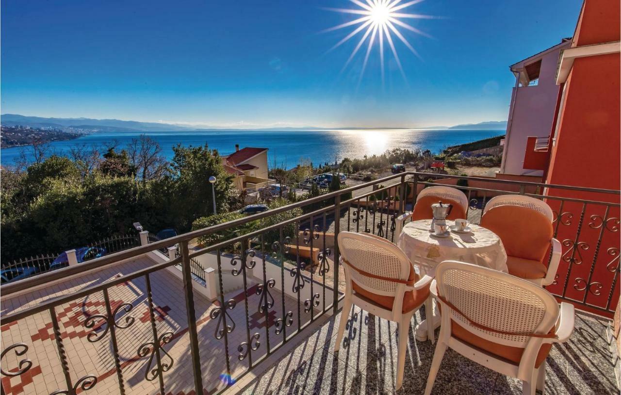 Stunning Apartment In Volosko With House Sea View Dış mekan fotoğraf